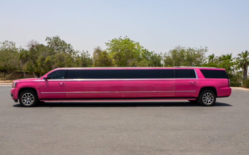 Barbie Pink Limousine